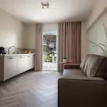 Olenia Luxury 2 *
