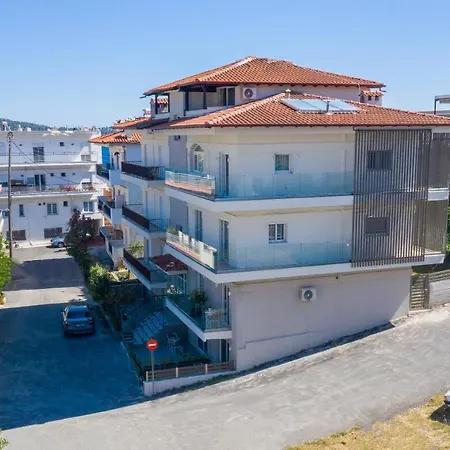 Olenia Luxury 2 Apartment Neos Marmaras