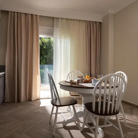 Olenia Luxury דירה נאוס מרמרס