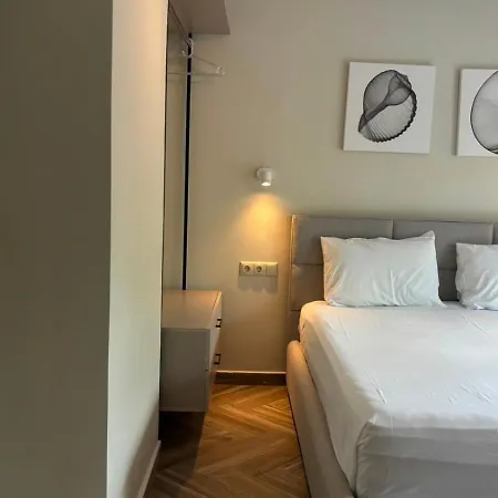 Olenia Luxury *